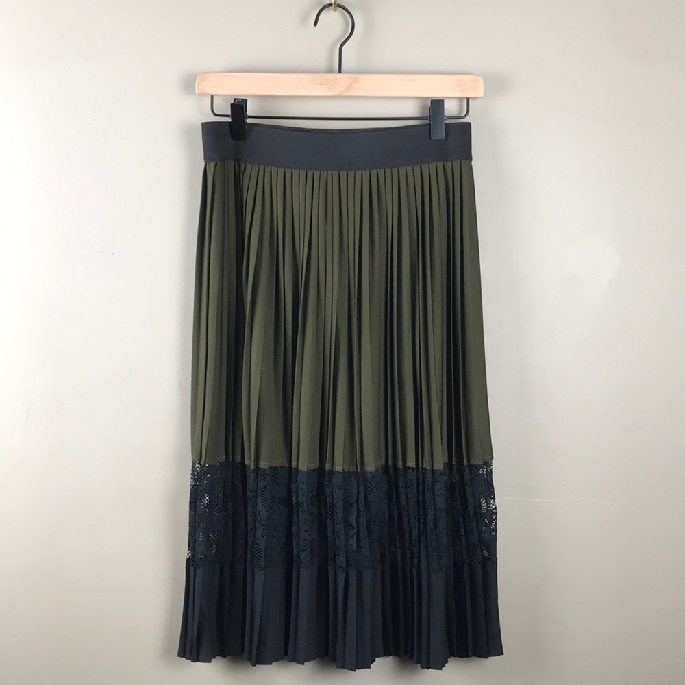 RIVER ISLAND || Pleated Skirt